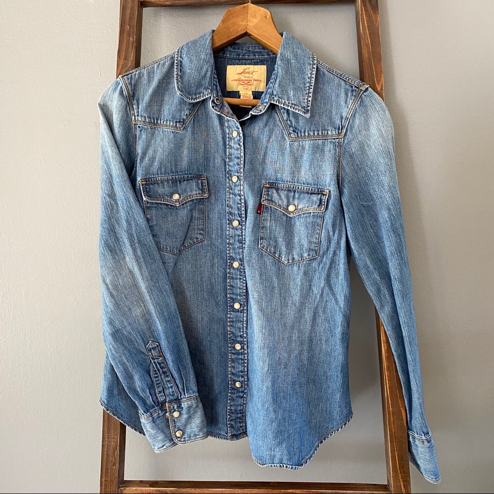 Levi’s Denim Button-Up Shirt, Small, Blue Jeans